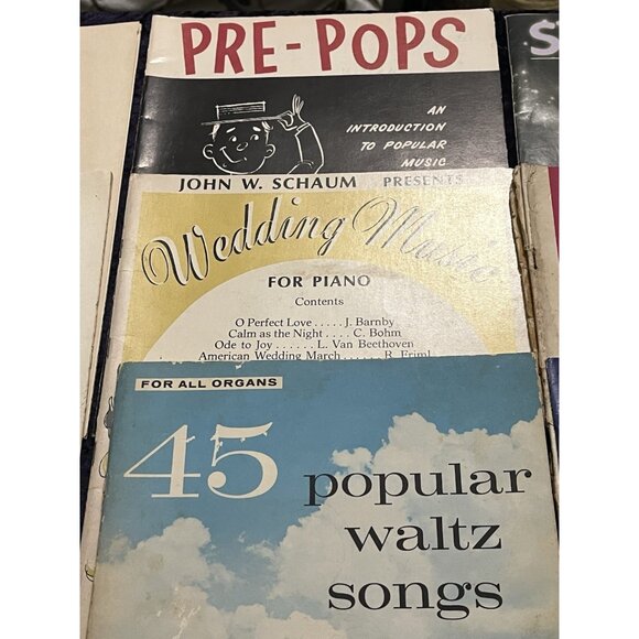 Lot of 11 Vtg Sheet Music Piano Books Wedding Pops Waltz Swing Duets Patriotic - Picture 3 of 5